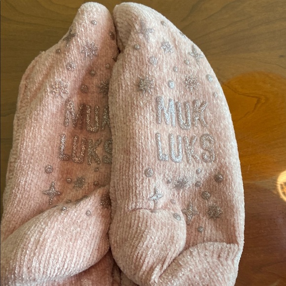 Muk Luks Blush Cable Knit Women's Socks - Picture 2 of 3